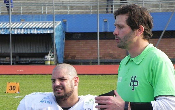 Copi Jr. reassume a liderança da sideline do Paraná HP em 2022. Foto Arquivo pessoal/Futebol Americano Brasil